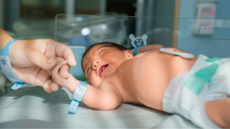 Advanced Newborn Care Services in Akluj | Apex Hospital